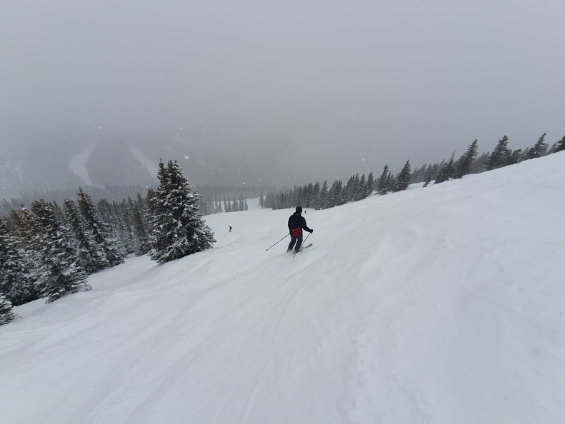 Sunshine Piste 02